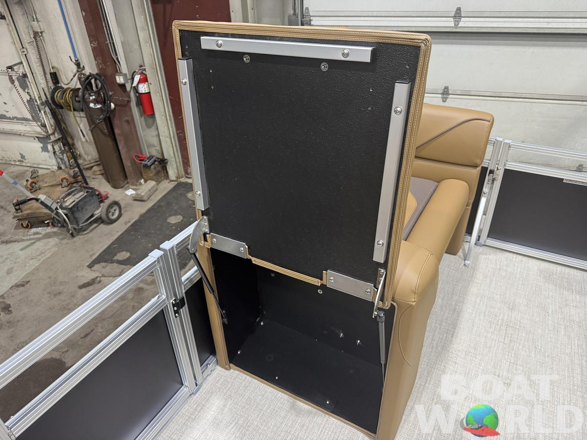 2026 Tahoe Pontoons Sport 2180 Rear Fish