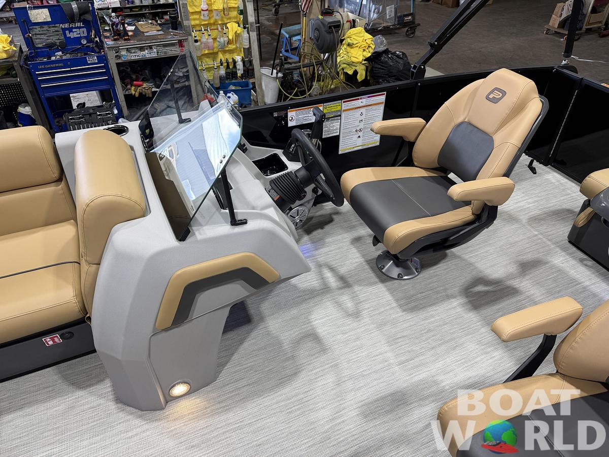 2027 Princecraft Vectra 23 RL SS Swingback Pontoon $36,995