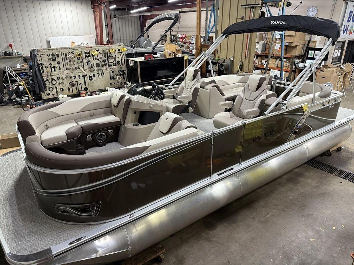 2025 Tahoe Pontoons LTZ 2385 Quad Lounge & Honda 4-Stroke EFI