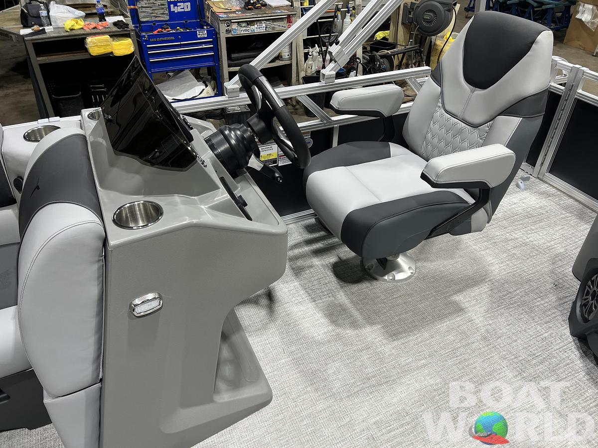 2026 Tahoe Pontoons Sport 1780 Cruise Rear Bench (CRB) 