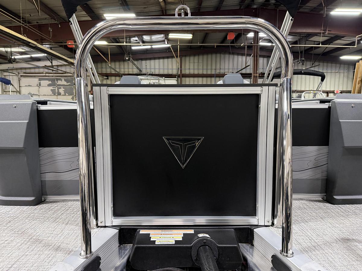 2025 Tahoe Pontoons GEOfish 2385 Rear Fish Tritoon & Honda 4-Stroke EFI