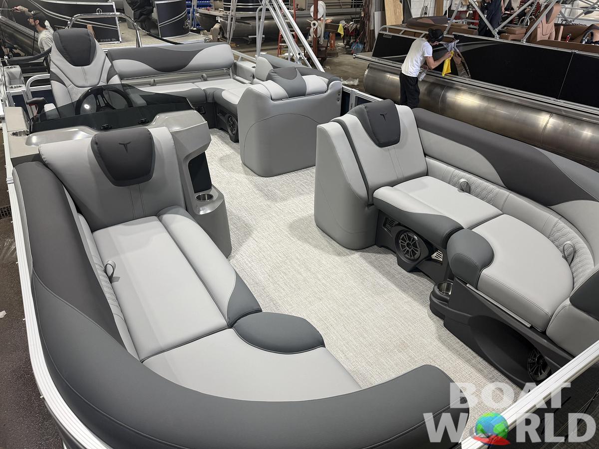 2026 Tahoe Pontoons LTZ 2385 Swingback (VRB) 