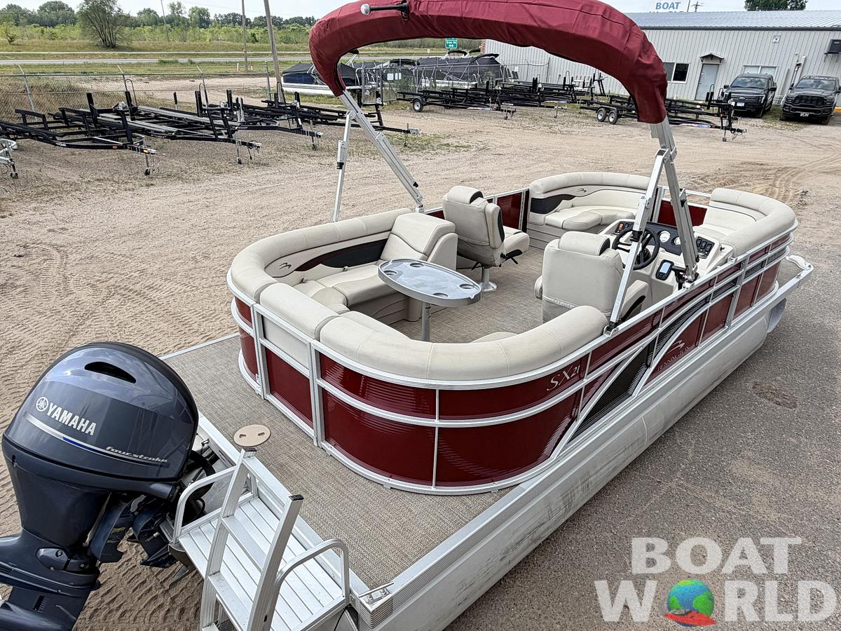 Used 2019 Bennington 21 SX Quad Lounge & Yamaha 90HP 4Stroke -$29,995