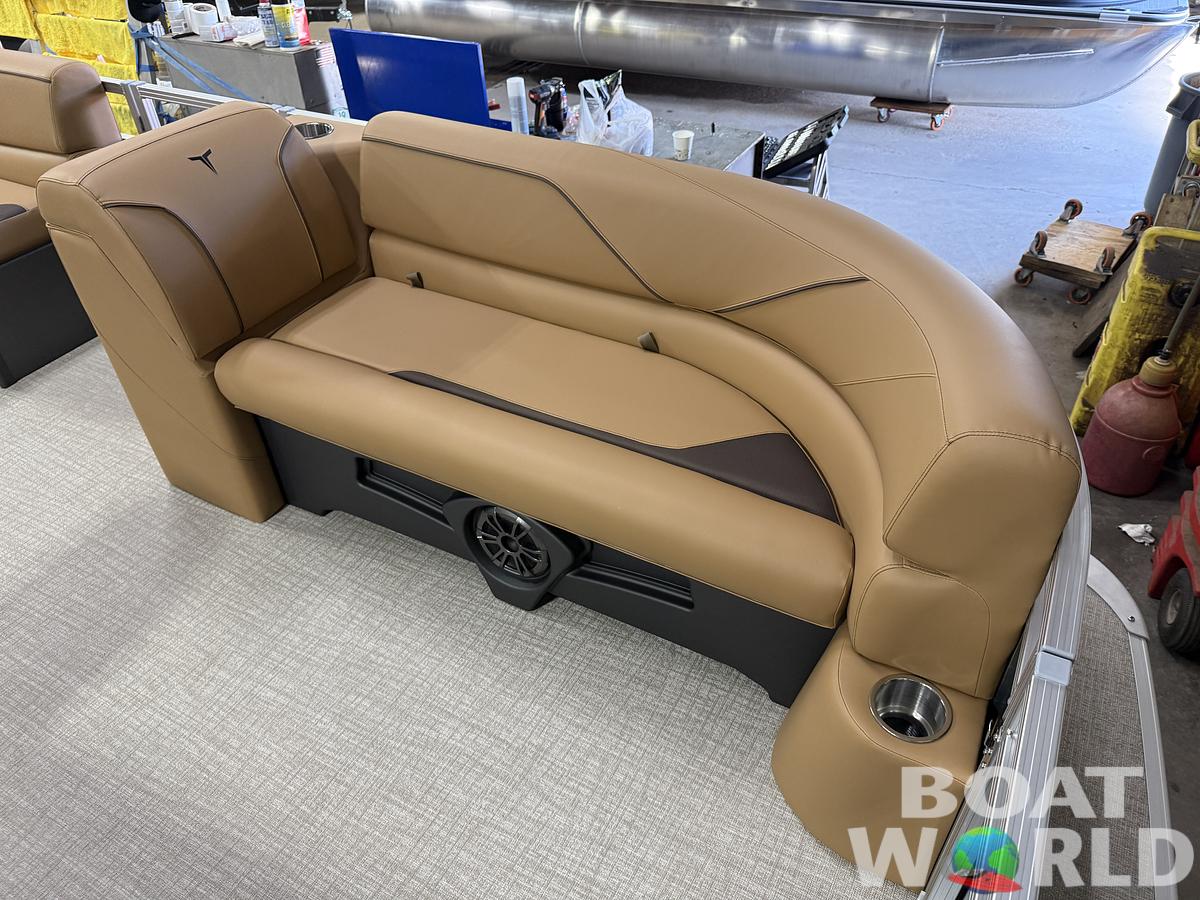 2026 Tahoe Pontoons Sport 2385 Rear Fish & Honda 4-Stroke EFI