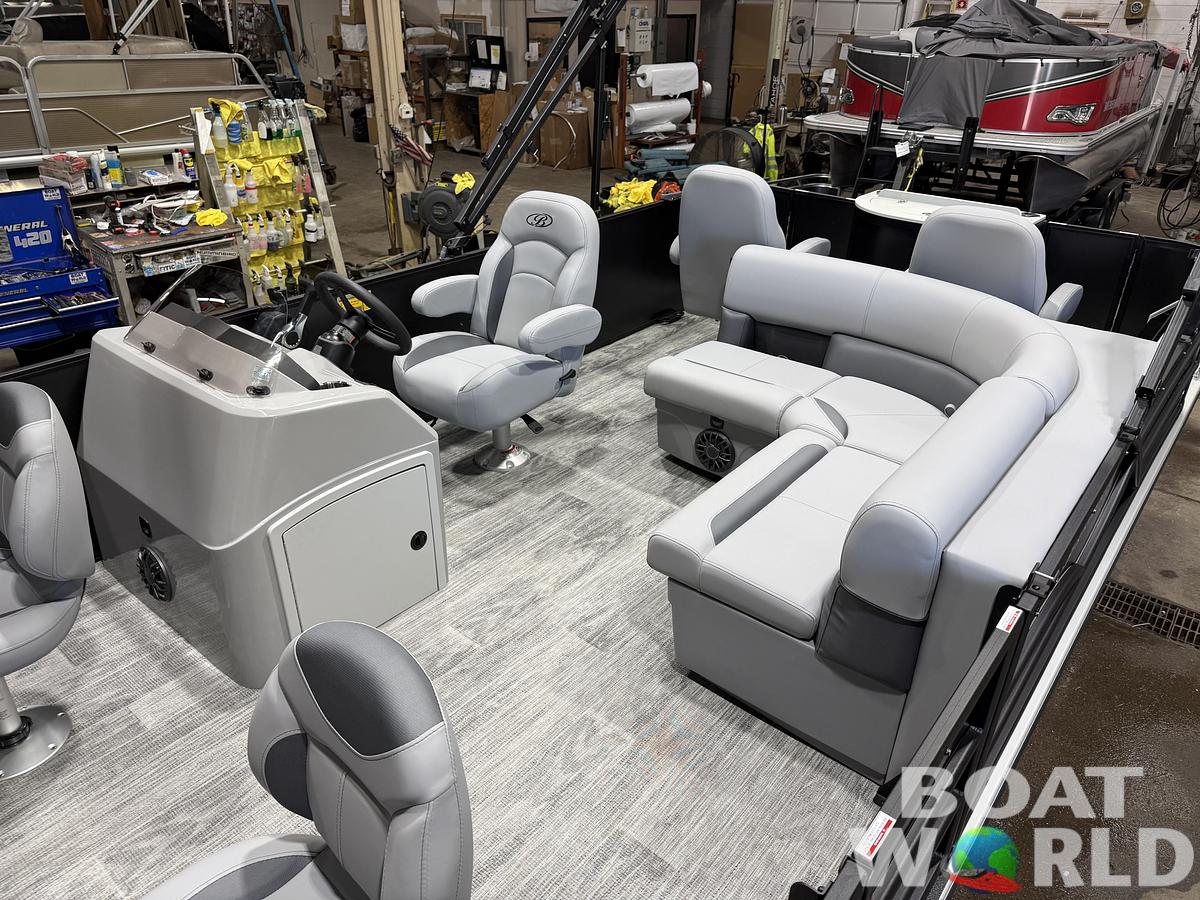 2027 Bentley Pontoons Fish 200 4PT & Honda 4-Stroke EFI