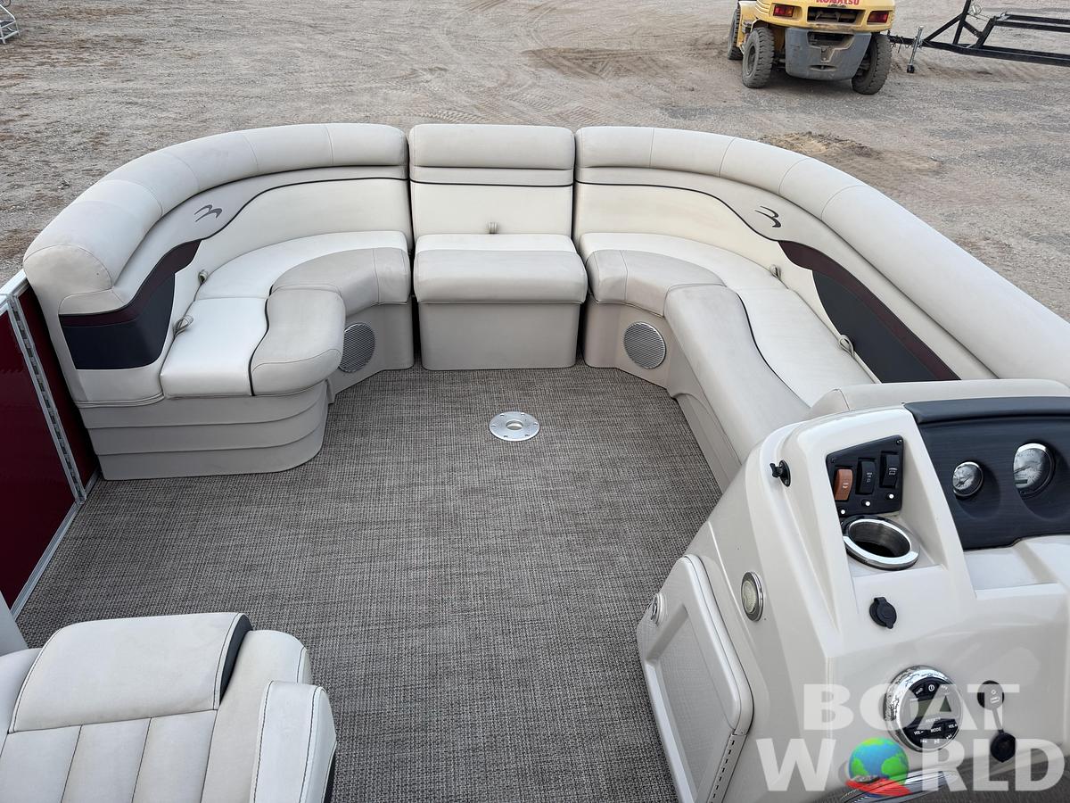 Used 2019 Bennington 21 SX Pontoon