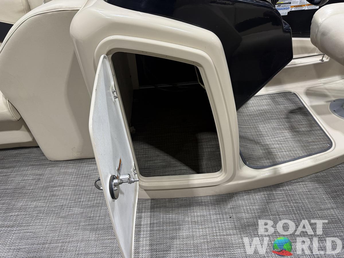 Used 2016 Aqua Patio 20' Cruise Pontoon & 90HP