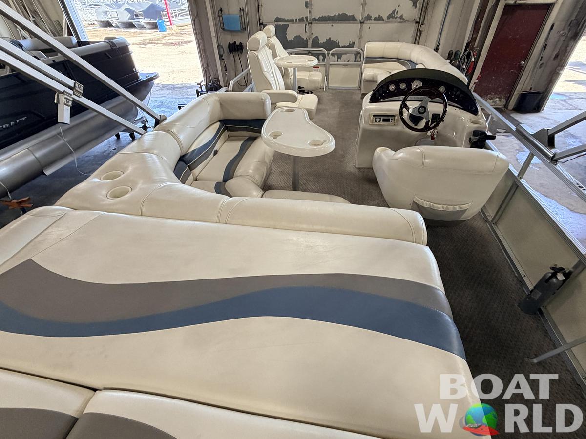 Used 2005 Bennington 2275 RL & 75HP Yamaha 4Stroke - $15,995
