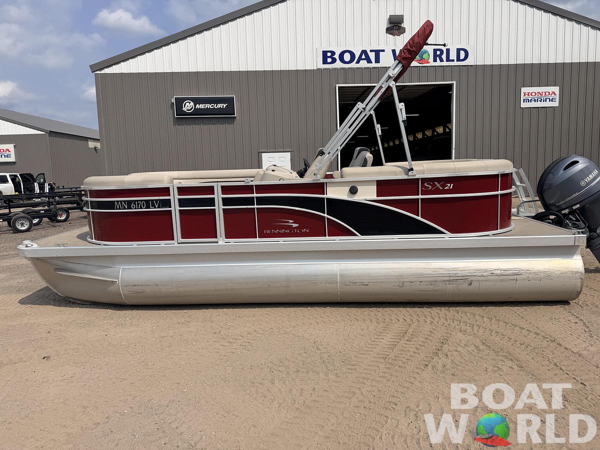 Used 2019 Bennington 21 SX Quad Lounge & Yamaha 90HP 4Stroke -$29,995