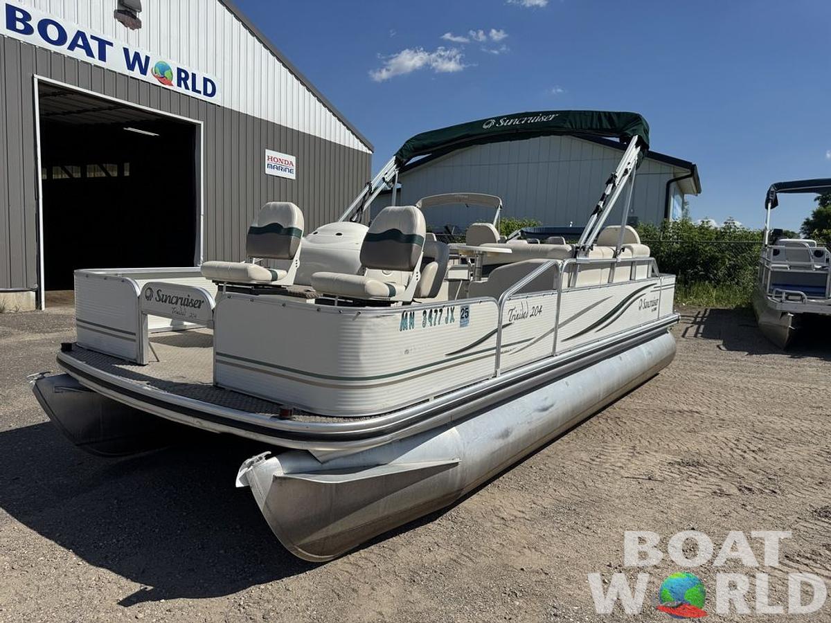 Used 2005 Lowe SunCruiser Trinidad 204
