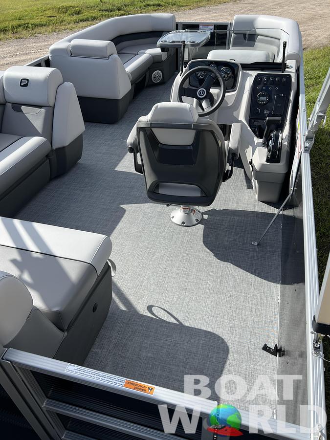 2026 Princecraft Vectra 21 Cruise Lounge Pontoon & Mercury 4-Stroke EFI