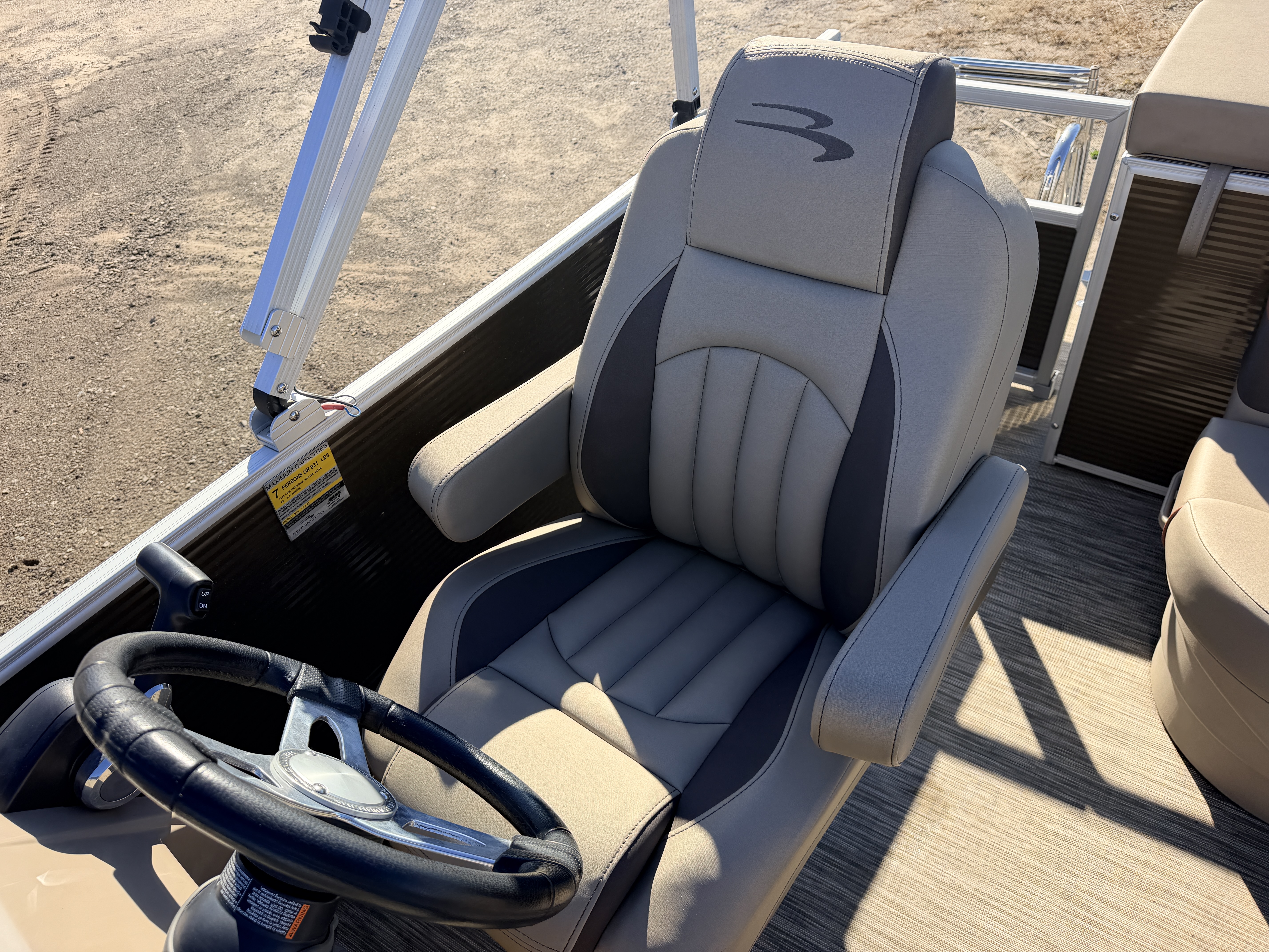 Used 2021 Bennington 188 SL & 50HP Yamaha 4Stroke -$24,995
