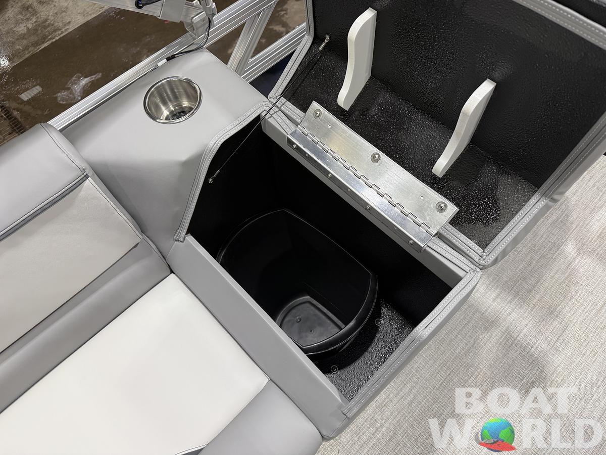 2026 Tahoe Pontoons Sport 2180 Quad Lounge 