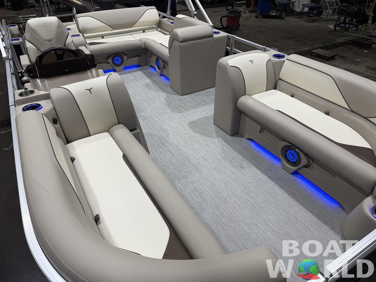 2026 Tahoe Pontoons Sport 2385 Swingback (VRB) Tritoon