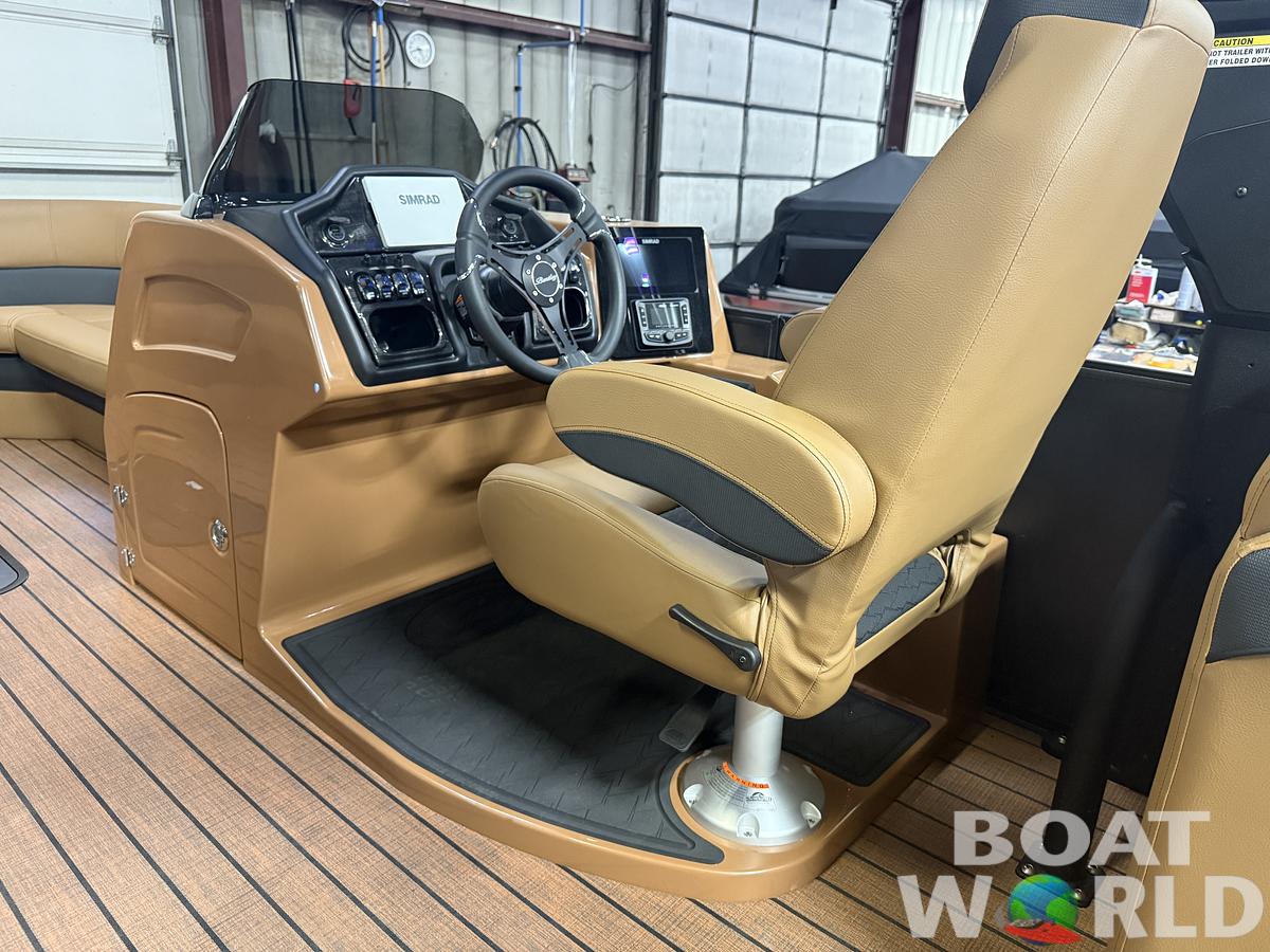 2026 Bentley Pontoons Elite 253 Admiral Quad Lounge Tritoon & 4-Stroke EFI