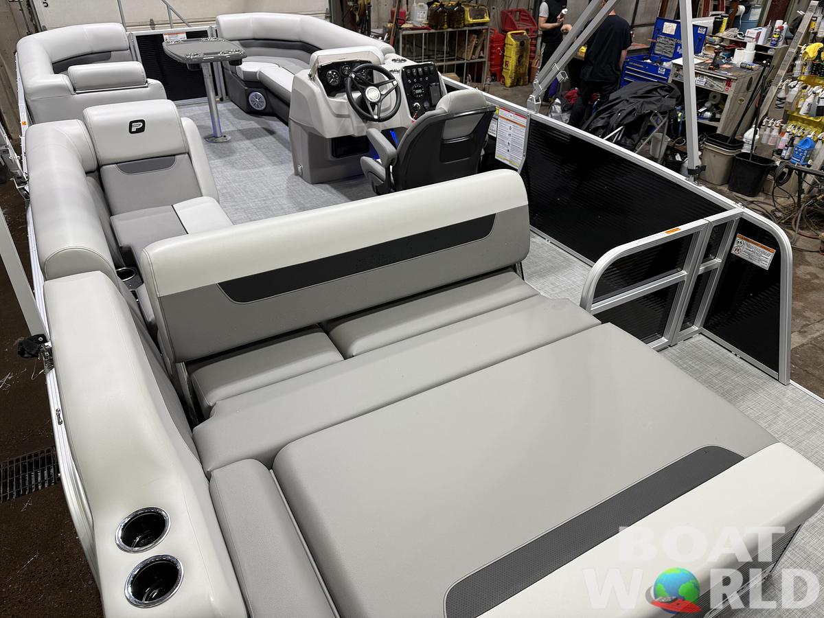 2025 Princecraft 23' Swingback & 150HP 