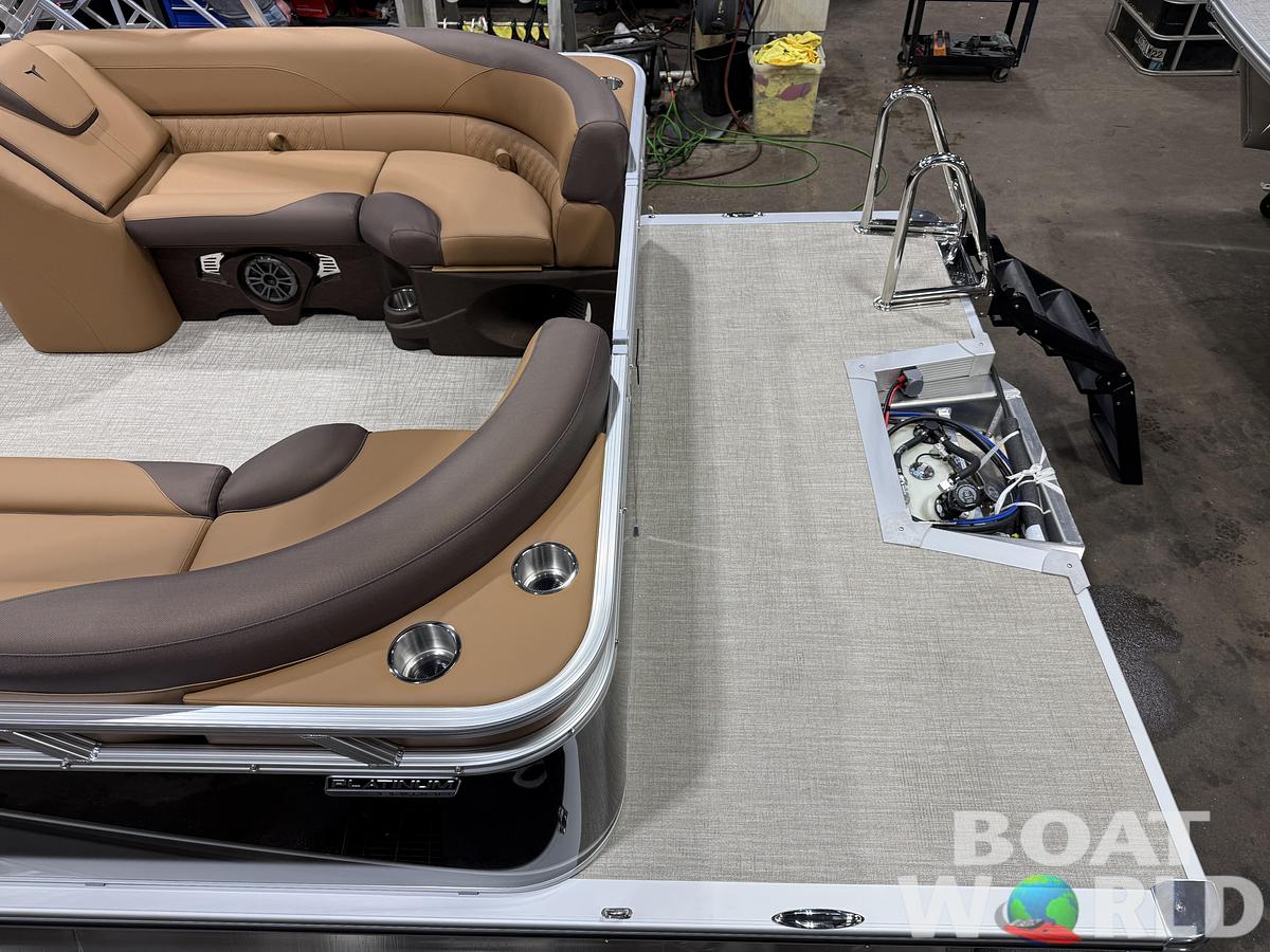 2026 Tahoe Pontoons LTZ 2385 Quad Lounge 