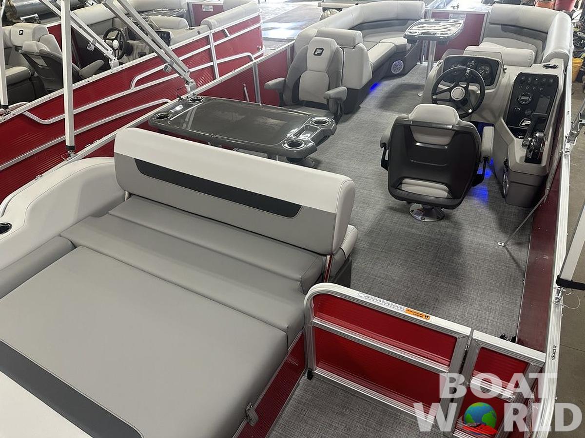 2025 Princecraft Vectra 23 RL SS Swingback Pontoon & Mercury 4-Stroke EFI