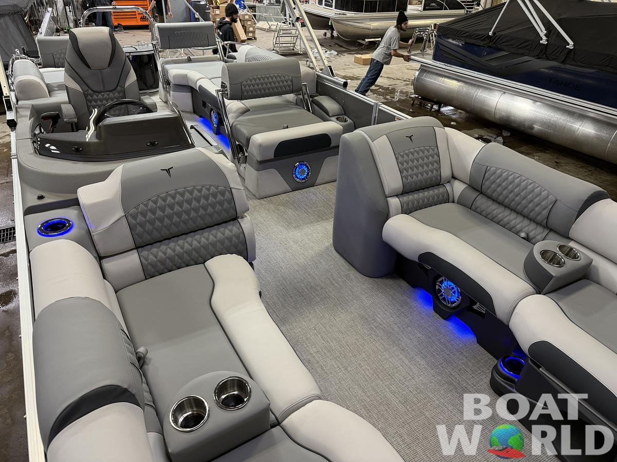 2025 Tahoe Pontoons Cascade 2385 Quad Lounge Shift Flip Tritoon & Honda 4-Stroke EFI