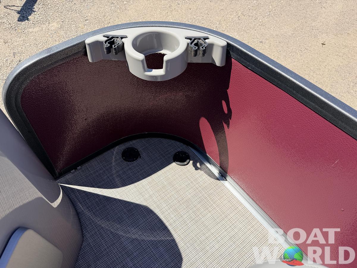 Used 2016 Premier 220 Explorer