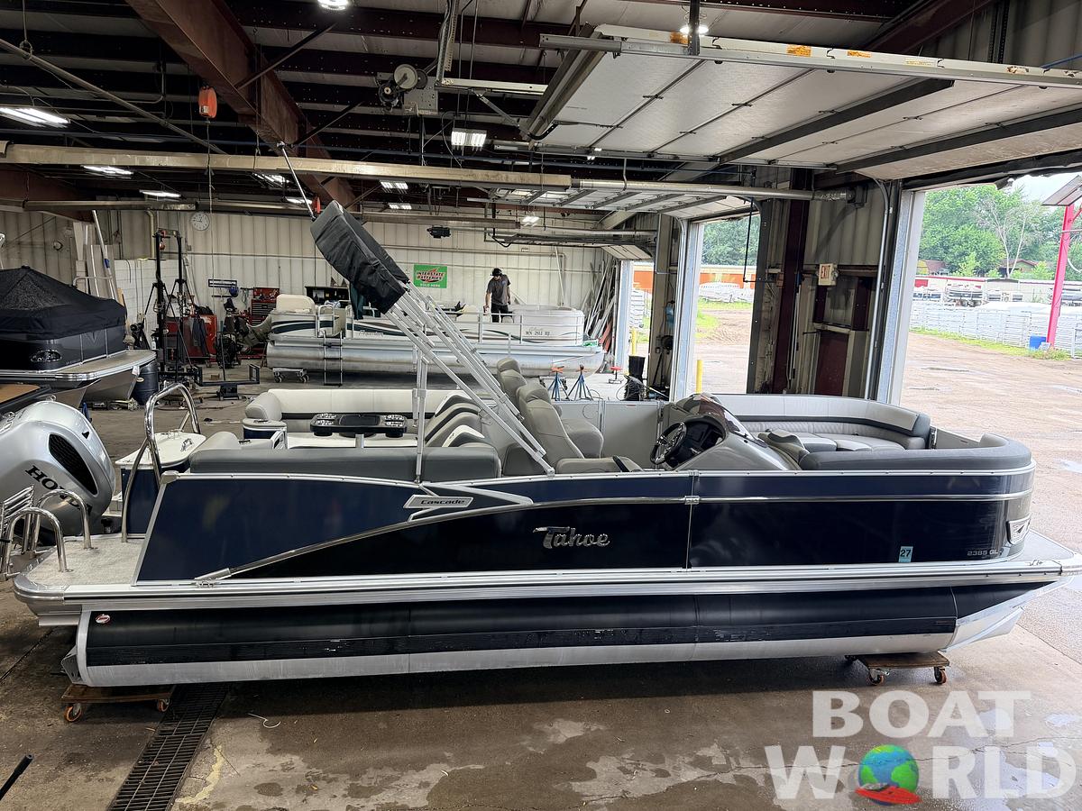 Used 2022 Tahoe Pontoons Cascade 2385 Quad Lounge Tritoon & 200HP Honda 4Stroke -$49,995