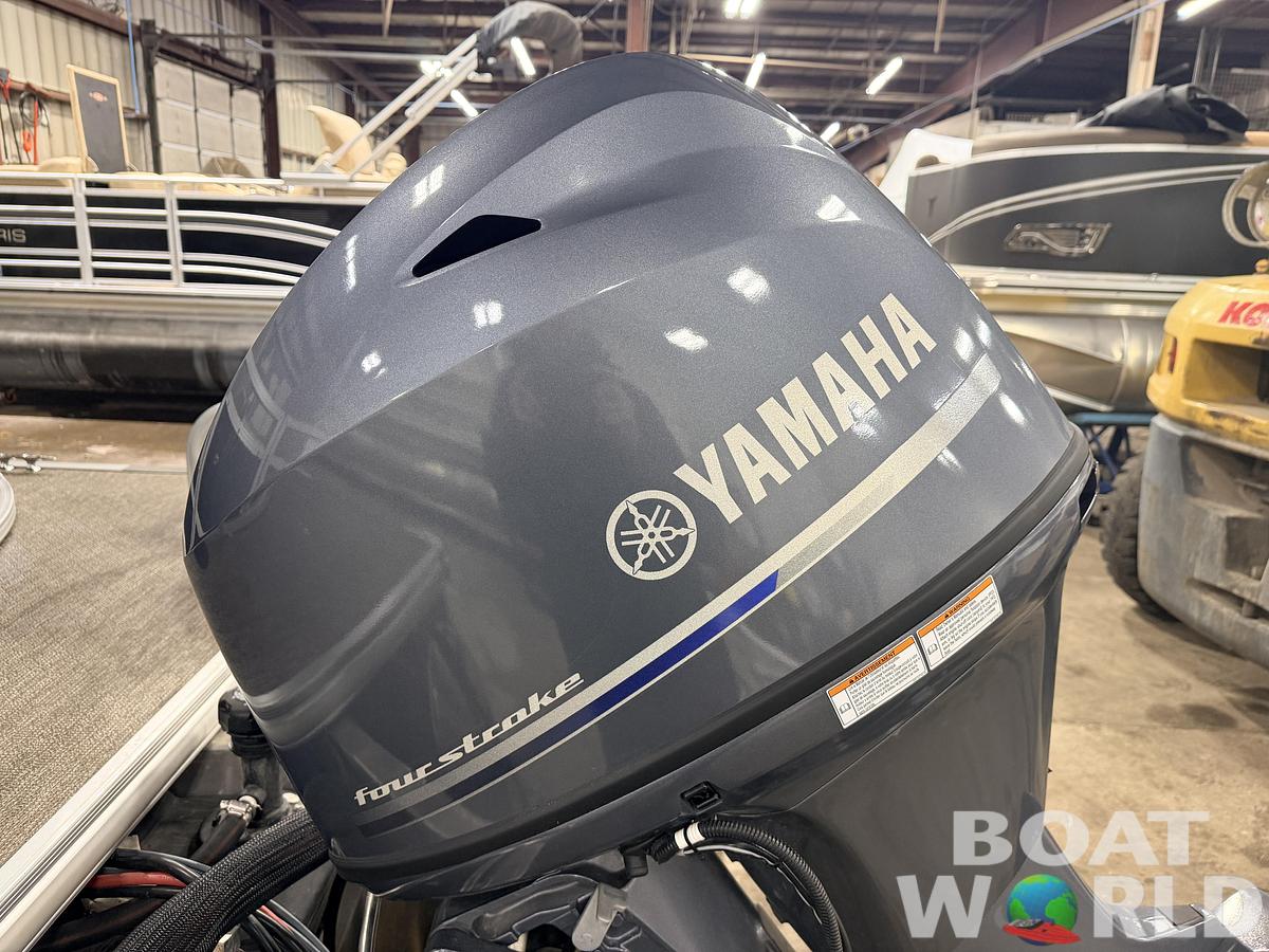 Used 2022 Starcraft LX 20 Fish & Cruise Pontoon