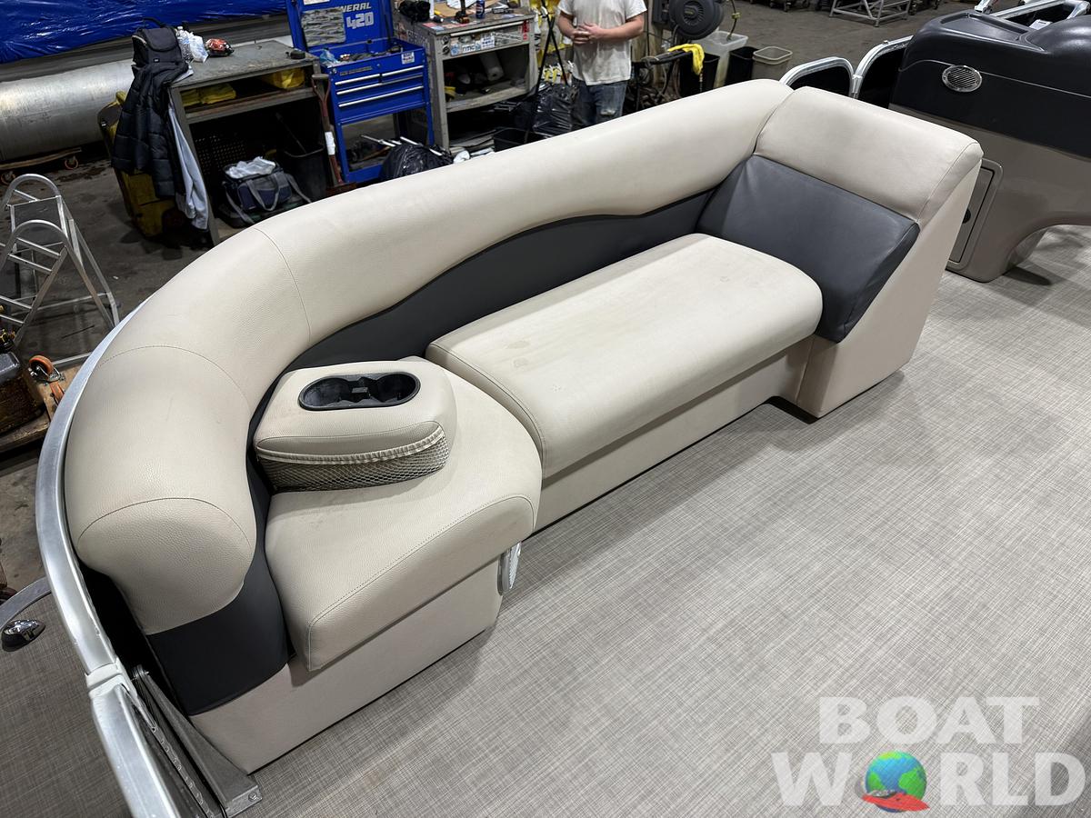 Used 2015 Palm Beach Ultra 240 Cruise & 115HP