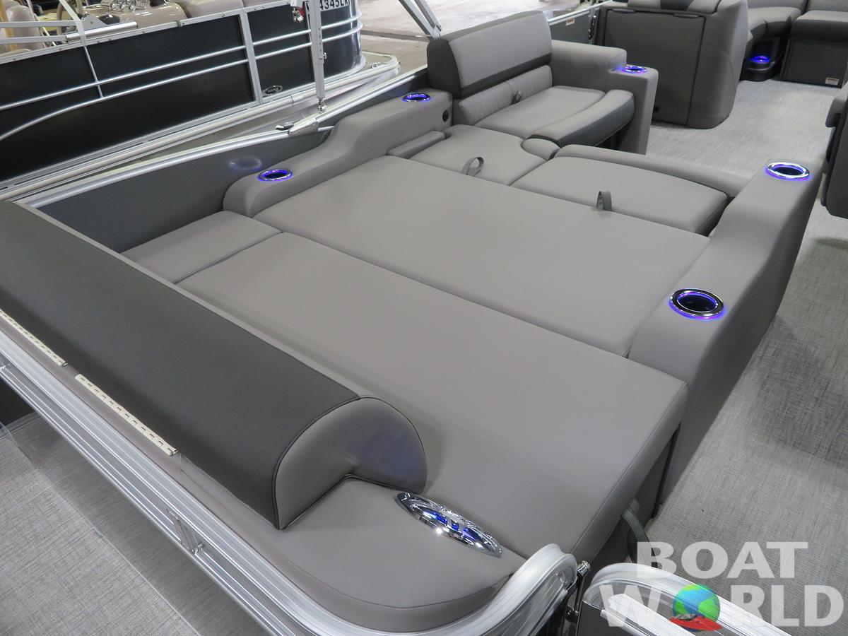 2024 Tahoe Pontoons Cascade 2385 VRL Swingback & Honda 140HP 4-Stroke EFI