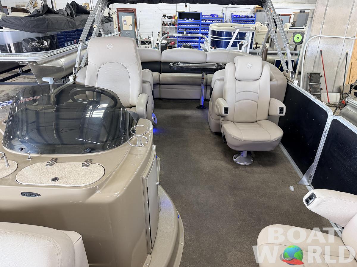 Used 2012 Premier 250 Intrigue & 140HP Suzuki 4Stroke -$21,995