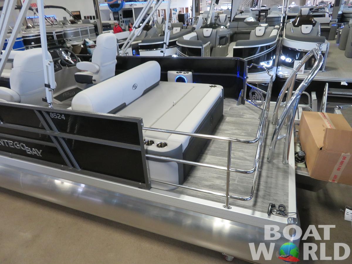 2024 Montego Bay 8524 Swingback Deluxe Pontoon & Honda 4-Stroke EFI
