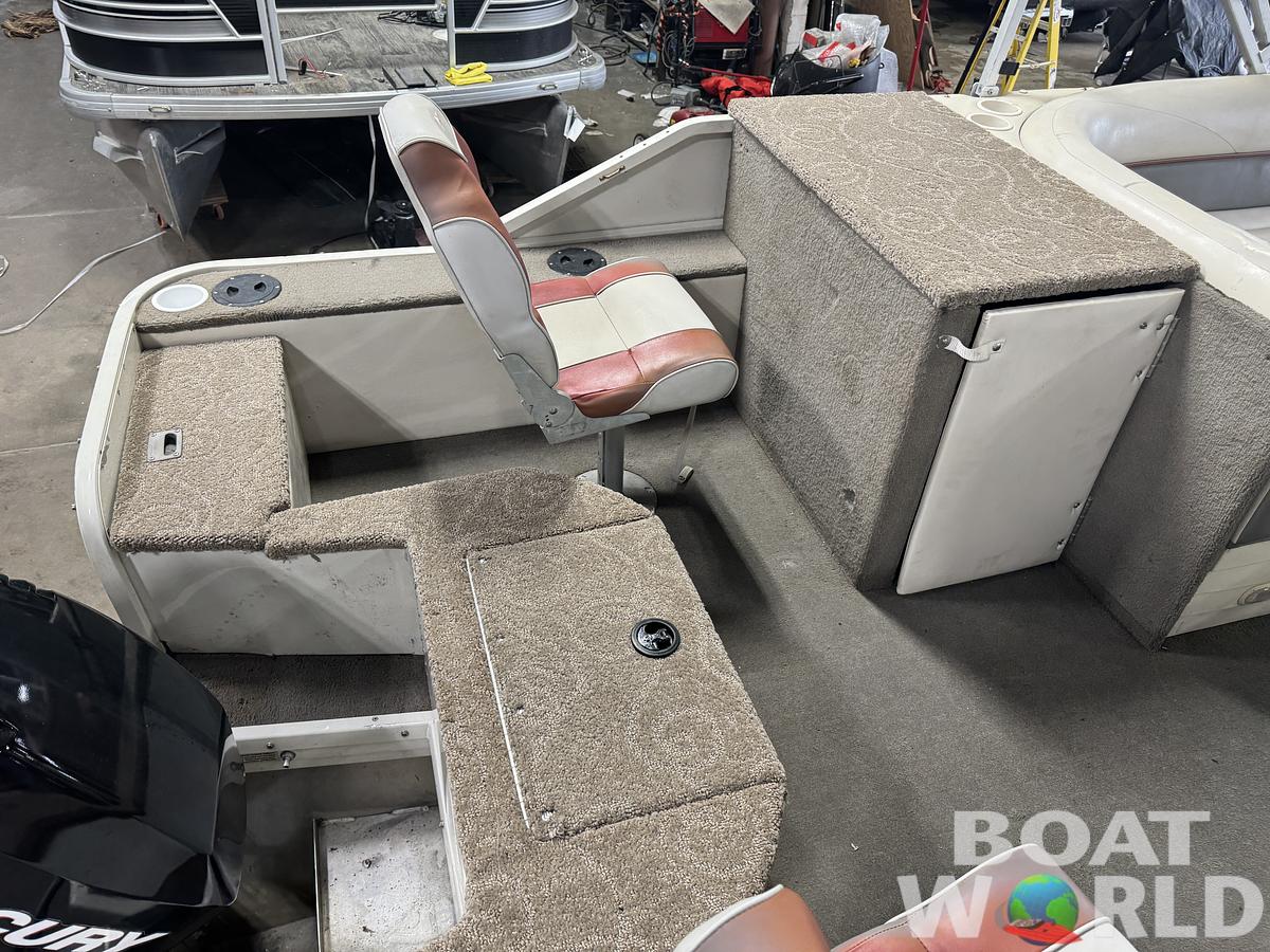 Used 2006 Crestliner 2285 CFI Pontoon