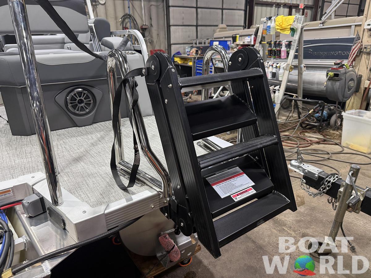 2026 Tahoe Pontoons LTZ 2385 Quad Lounge Shift SS 