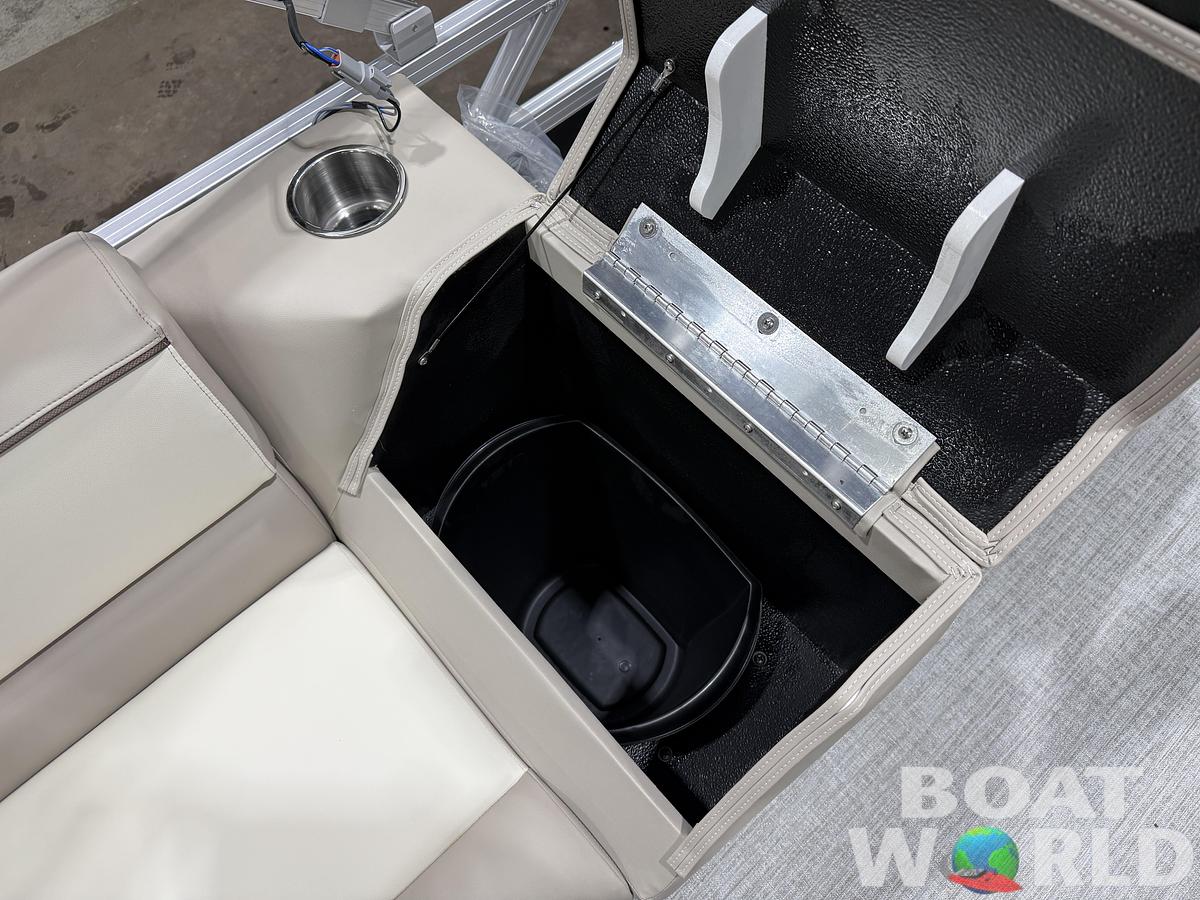2026 Tahoe Pontoons Sport 2180 Quad Lounge