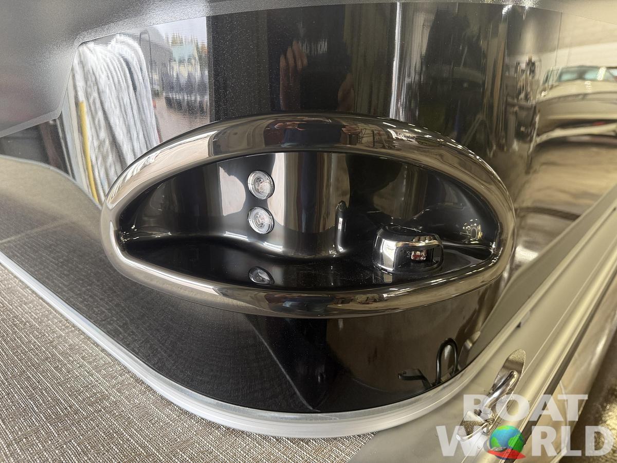 2026 Tahoe Pontoons Sport 2180 Quad Lounge 