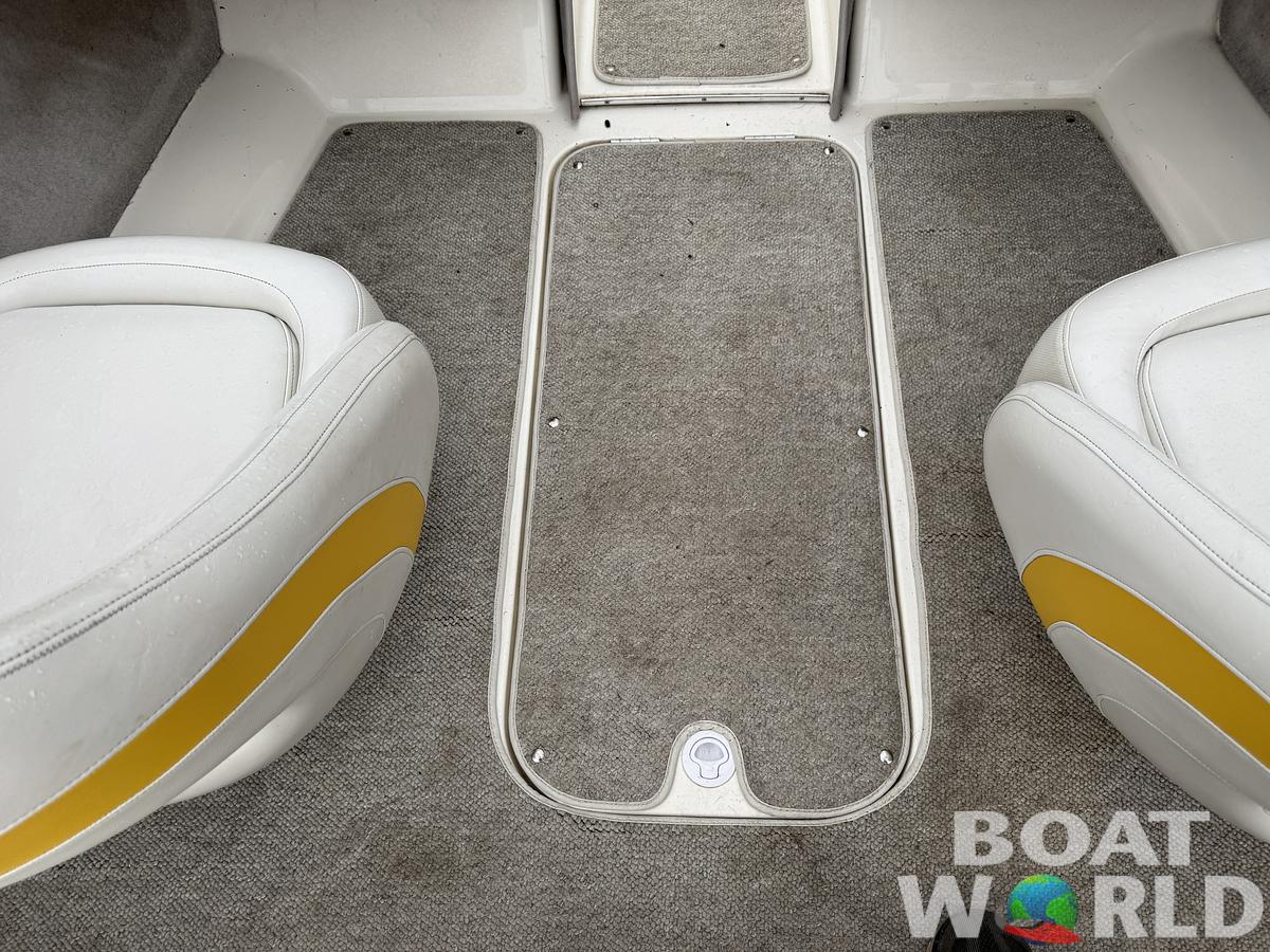 Used 2004 Maxum 1800 SR3 Runabout