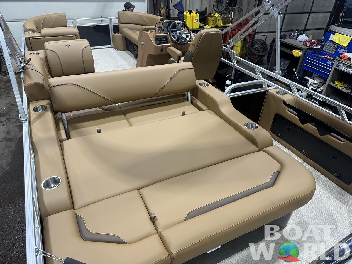 2026 Tahoe Pontoons Sport 2185 Swingback (VRB)
