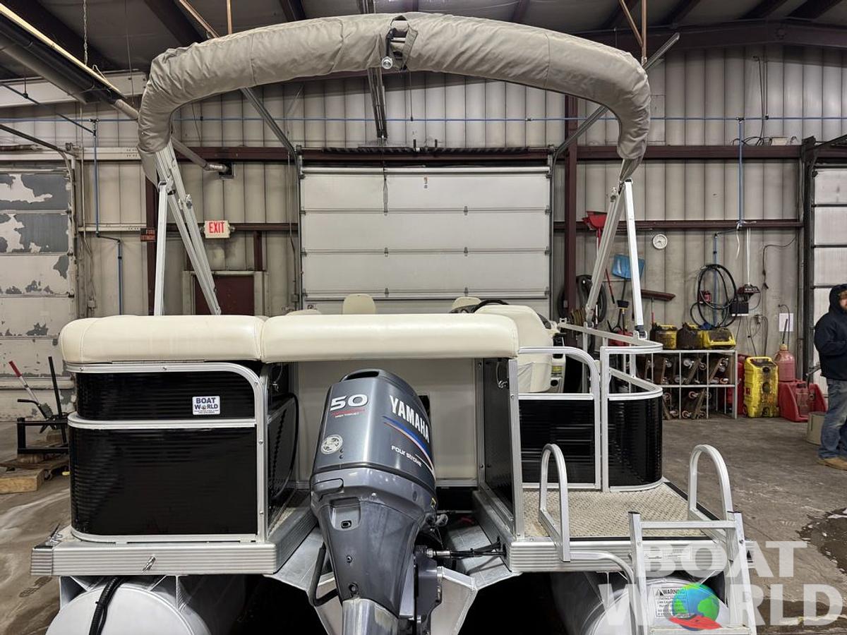 Used 2006 Bennington 2050 GS Pontoon