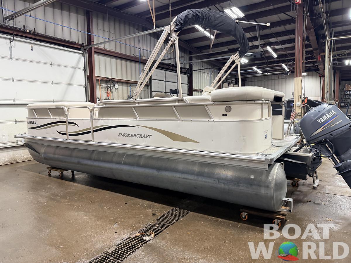 Used 2006 SmokerCraft 8522 Cruise Pontoon & 60HP Yamaha 4-Stroke - $14,995