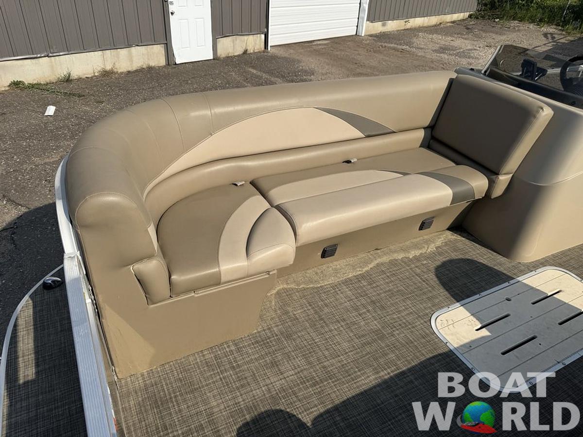 Used 2016 SunCatcher V322 RF Tritoon Pontoon