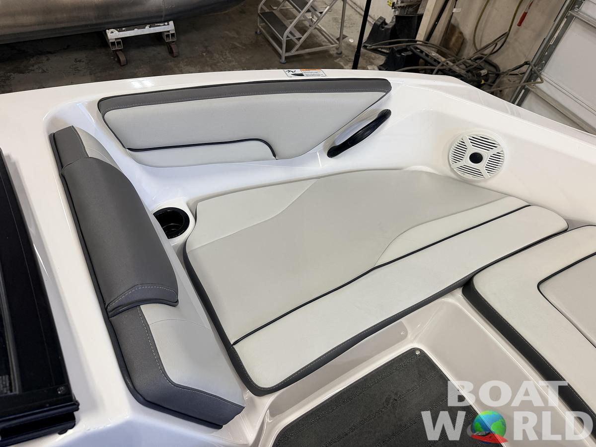 Used 2023 Yamaha AR 190