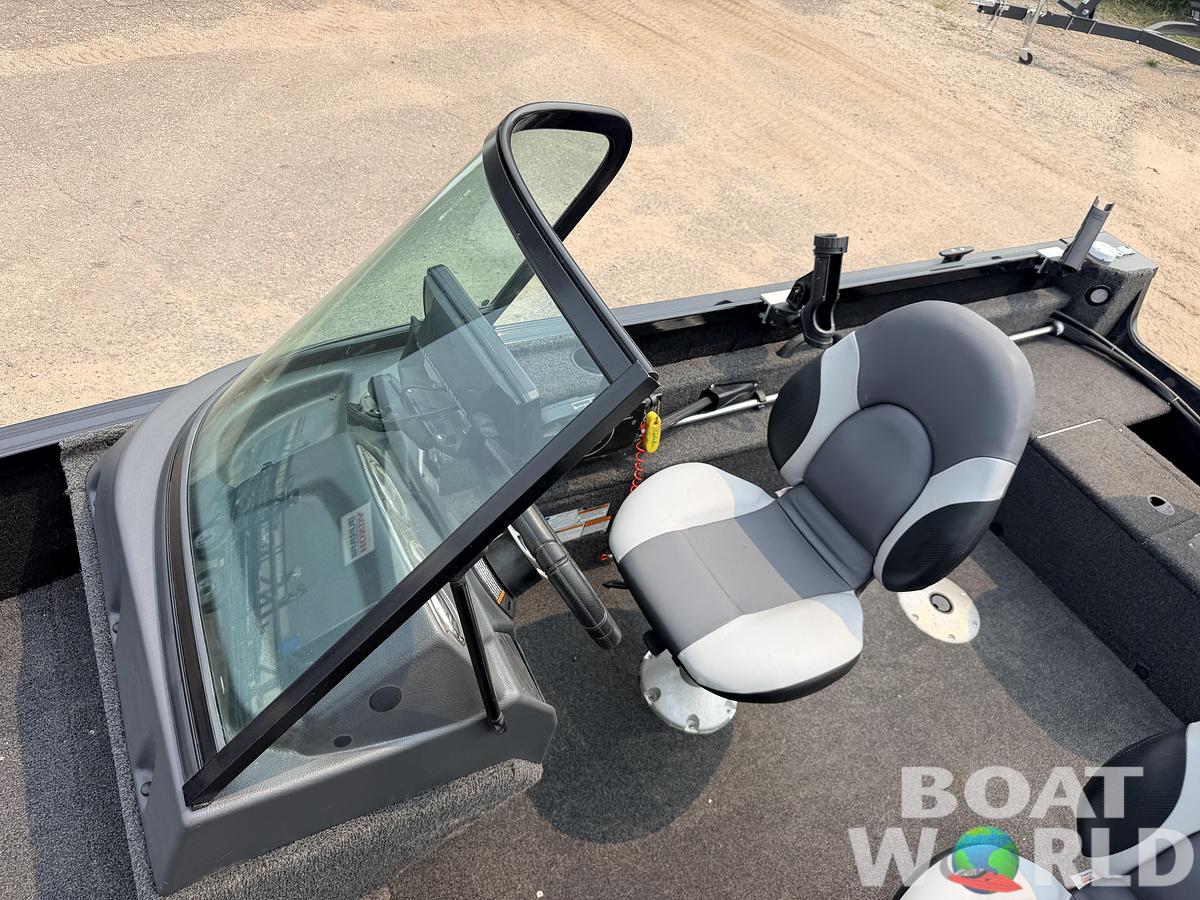 Used 2017 Alumacraft Competitor 165 Sport & 90HP Suzuki 4Stroke -$24,995
