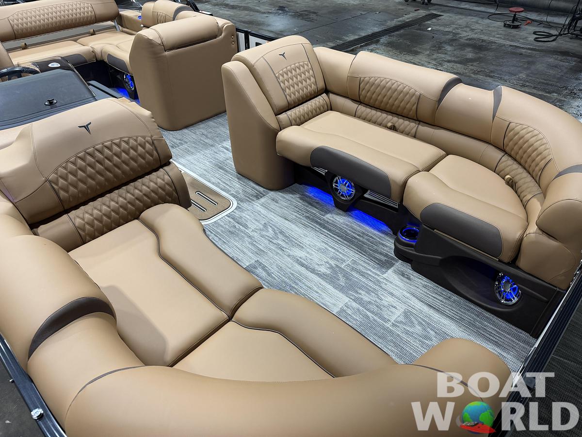 2026 Tahoe Pontoons Cascade 2385 Swingback (VRB) Tritoon 