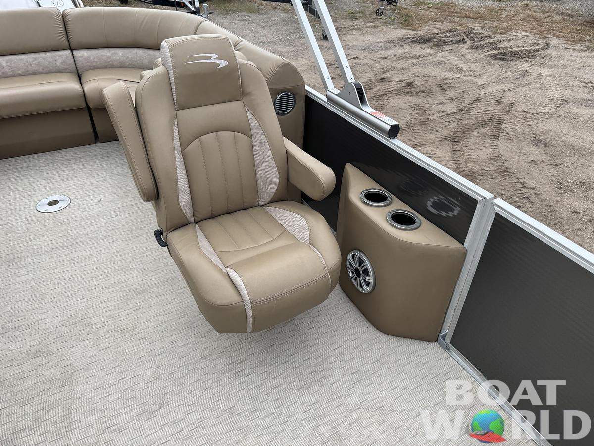Used 2016 Bennington 2250 GSR Pontoon
