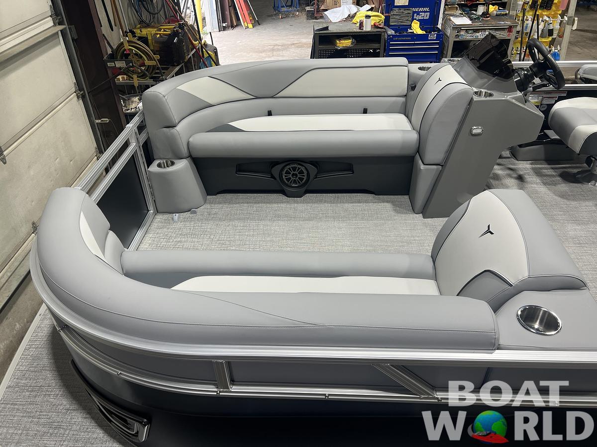 2026 Tahoe Pontoons Sport 2385 Rear Fish & Honda 4-Stroke EFI