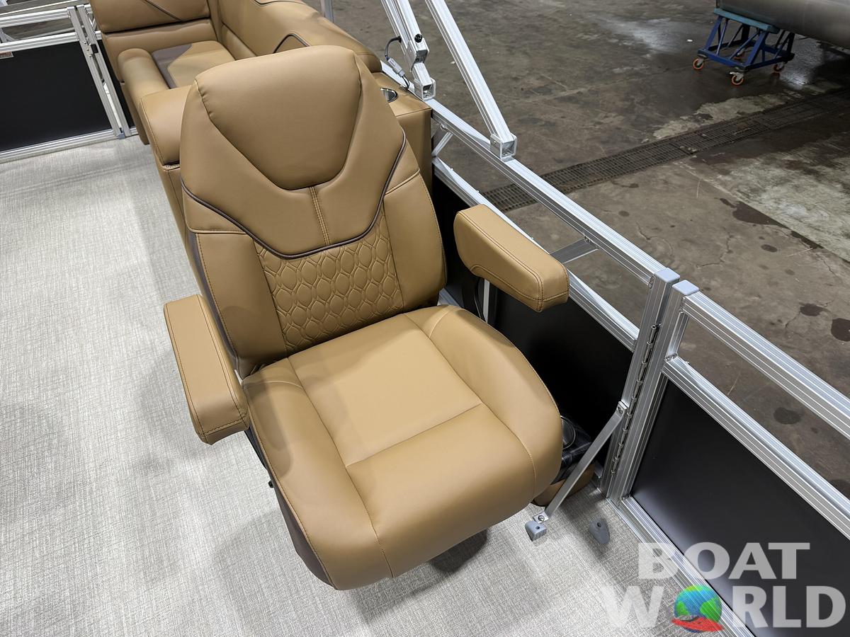 2026 Tahoe Pontoons Sport 2380 Quad Lounge