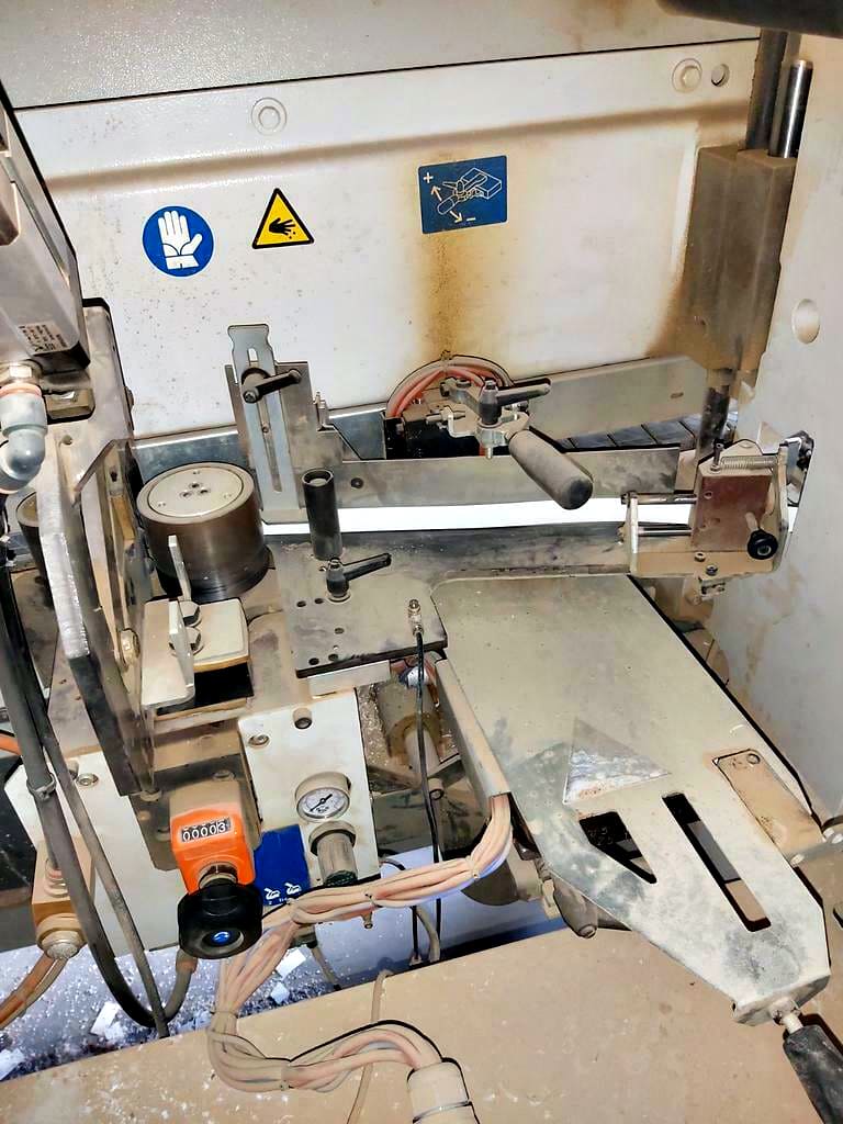 Used BIESSE EDGE AKRON 1310 - 2011