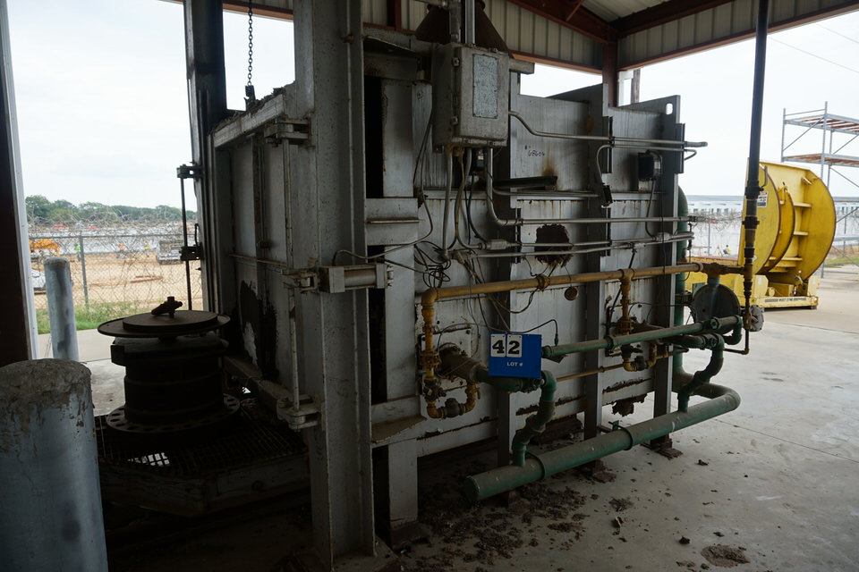 Used MAXON FURNACE INSIDE