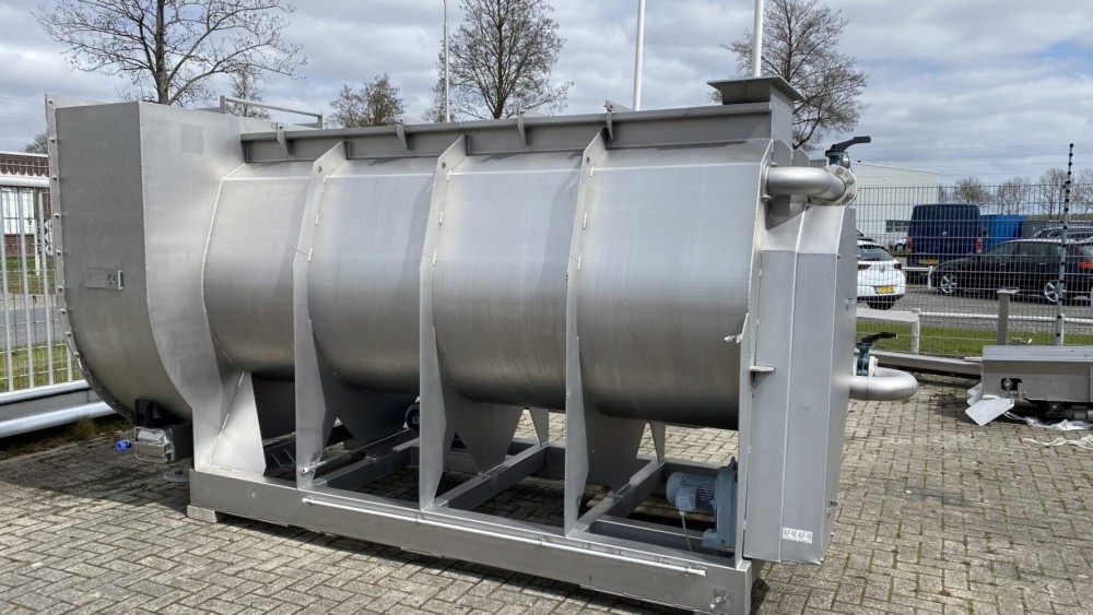 Used Kiremko screw type blancher