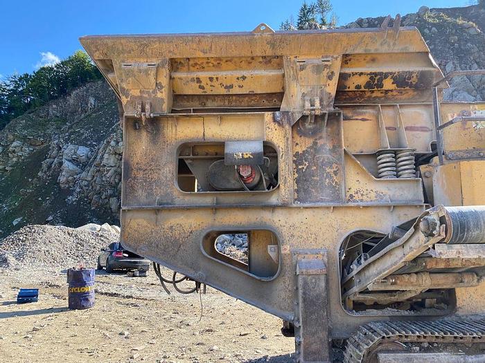 Used 2007 Extec C12+ tracked jaw crusher