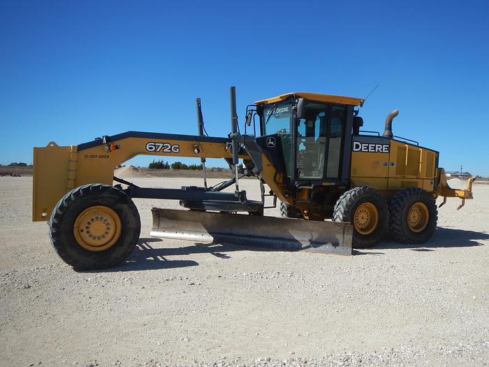 Used 2011 John Deere 672G 6wd Motor Grader